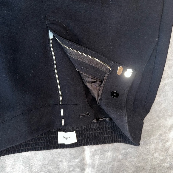 Wilfred Aritzia trousers size 0 - Picture 3 of 3